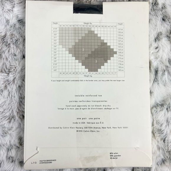 NEW Vintage 1995 Calvin Klein Stockings - Picture 3 of 4